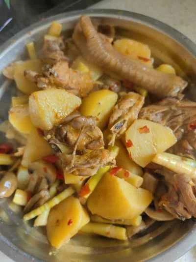 鶏肉とジャガイモの煮込みの作り方：16