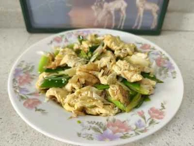 ネギ入りスクランブルエッグの作り方：5