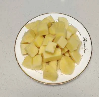 キャラメリゼポテトの作り方：1