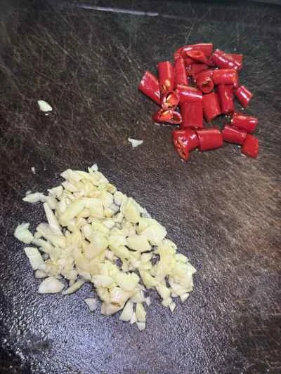 鴨砂肝とピーマンのピクルス炒めの作り方：6