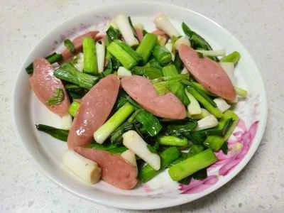 ニンニクの芽とハムの炒め物の作り方：5