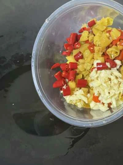 鴨砂肝とピーマンのピクルス炒めの作り方：9