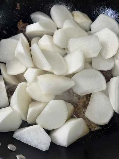 ひき肉入り大根の煮込みの作り方：5
