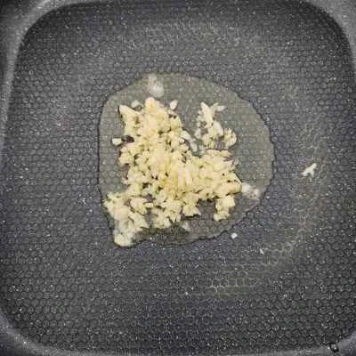 ニンニクフライドチキンウィングの作り方：3