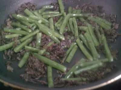 塩漬けカラシナとインゲンの炒め物の作り方：7