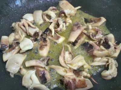 イカとセロリの炒め物の作り方：9