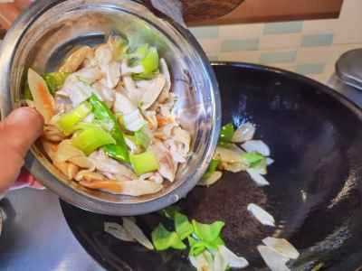 ネギと胡椒のアサリの作り方：6