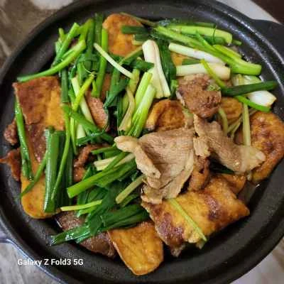 醤油味の豚肉と豆腐のレシピ