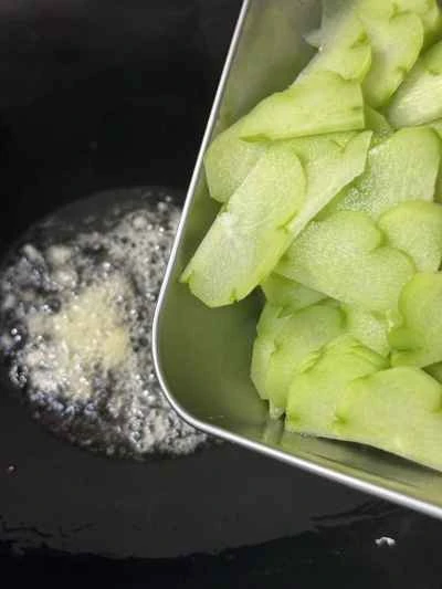 ハヤトウリの炒め物レシピ手順：5