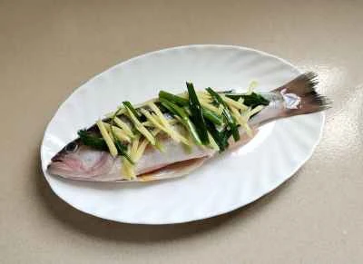 蒸しスズキのレシピ手順：3