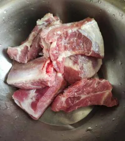 オリジナル風味のポークリブのレシピ手順：1