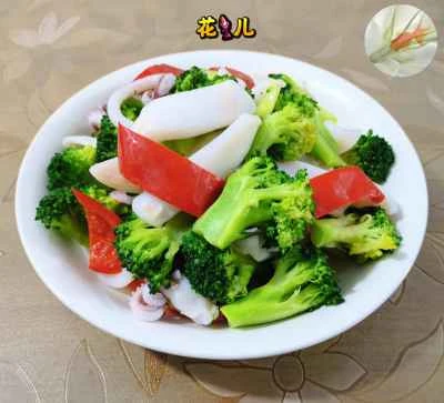 イカとブロッコリーの炒め物のレシピ