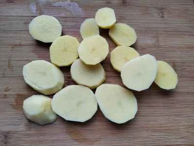 じゃがいも入り蒸し鶏手羽先レシピ手順：4