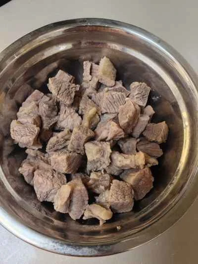 トマト煮込み牛ブリスケットの作り方：2