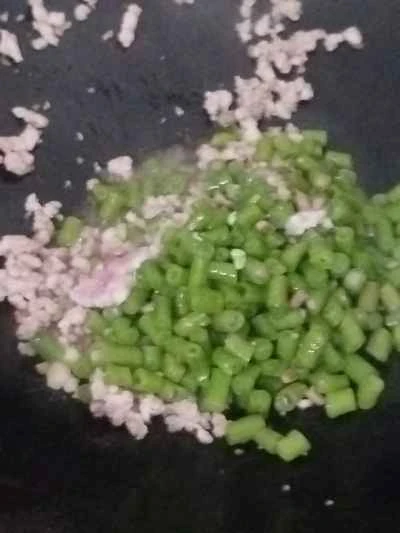 ひき肉入りインゲンの煮込みの作り方：9