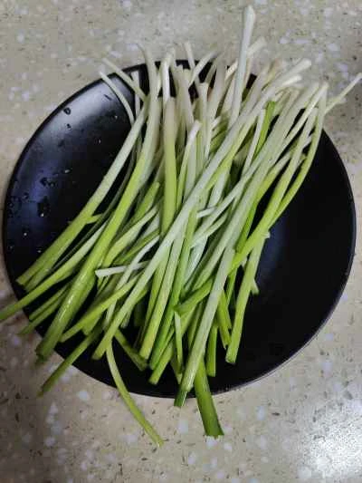 ニンニク入り目玉焼きの作り方：1