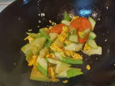 ズッキーニと卵の炒め物の作り方：4