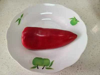 豚肉と赤唐辛子の炒め物の作り方：1