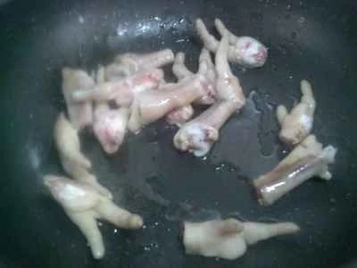 カタツムリと鶏足の炒め物の作り方：5