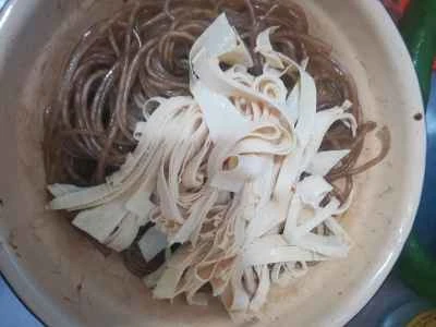 昆布と春雨の煮込みの作り方：3