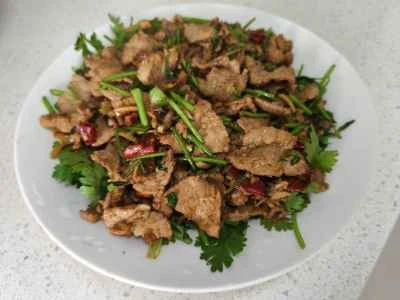 牛肉と黄ピーマンの炒め物（家庭風）レシピ手順：12