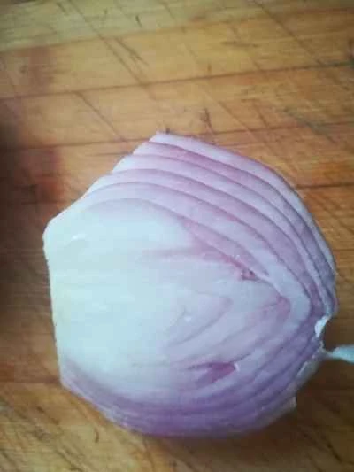 玉ねぎとキノコの炒め物の作り方：4