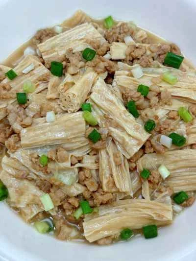 ひき肉入り豆腐皮の煮込みのレシピ