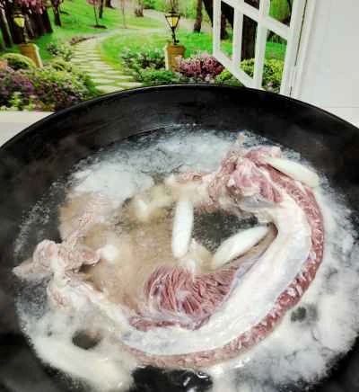 牛肉の煮込みレシピ手順：2