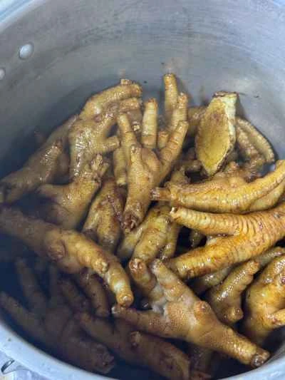 塩漬けカラシナを使った鶏足の煮込みの作り方：8