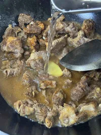 サテ風味の大根と牛ブリスケットの作り方：8