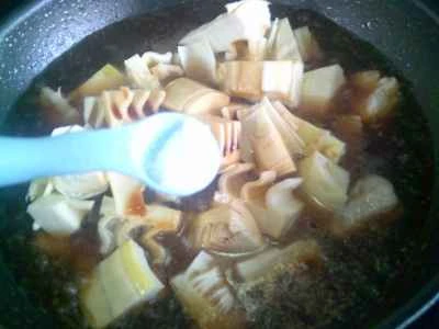 たけのこ入り豚肉の煮込みの作り方：10