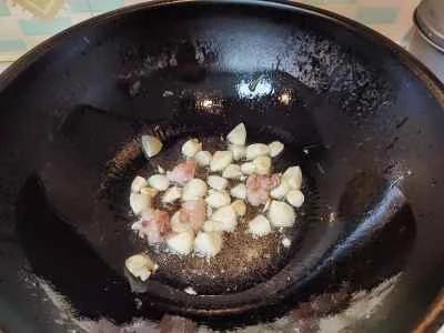 パイナップルブラックペッパービーフキューブの作り方：4