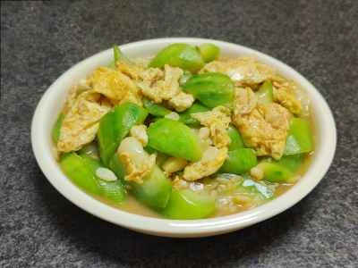 卵とヘチマの炒め物のレシピ