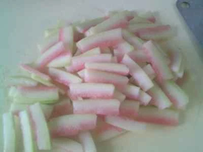 鶏むね肉とスイカの皮の炒め物の作り方：11