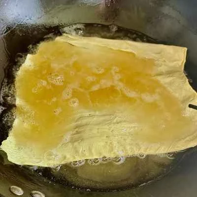 発酵黒豆と豆腐皮を使った蒸し豚スペアリブの作り方：2