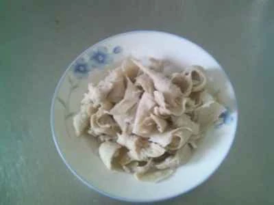 千切りキャベツとグルテンの炒め物の作り方：2