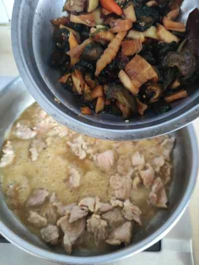 豚肉と八宝野菜の炒め物の作り方：6