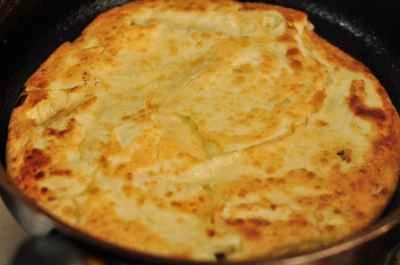 フラットブレッド入り魚の頭のシチュー：10ステップ