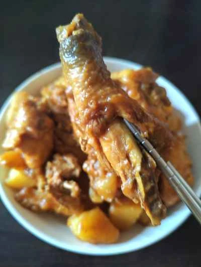 鶏肉とジャガイモの煮込みの作り方：8