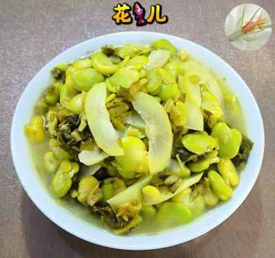 夜咲きの花と野菜、そら豆、豚肉の煮込みのレシピ