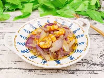 エビと玉ねぎの炒め物のレシピ