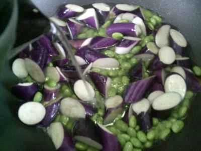 枝豆入りナスの煮込みの作り方：6