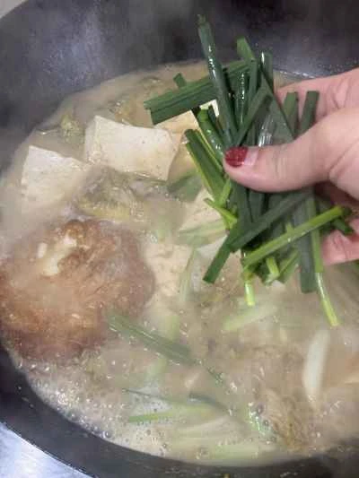 卵と豆腐入り黄ナマズの煮込みの作り方：14