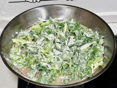 蒸しセロリの葉のレシピ手順：3