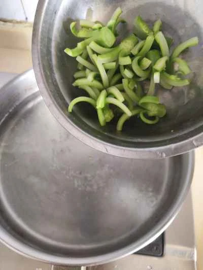 ケールとビーフパテの作り方：2