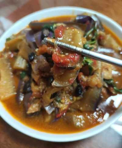 豚バラ肉とナスの煮込みレシピ