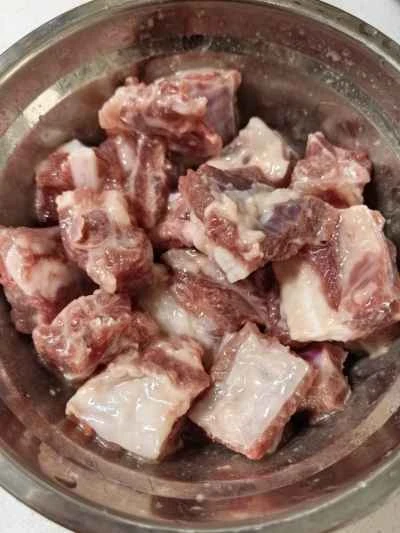 椎茸入り豚バラ肉の煮込みの作り方：3
