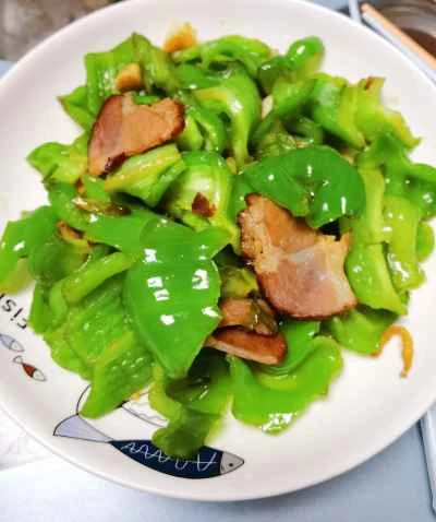 薄皮ピーマンを使った豚バラ肉の塩漬けの作り方：5