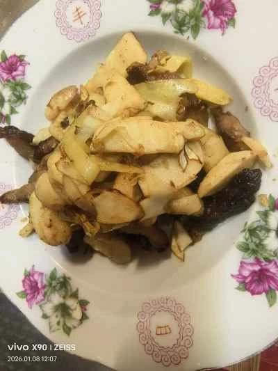 ジャックフルーツの種と豚肉の煮込み炒めの作り方：8