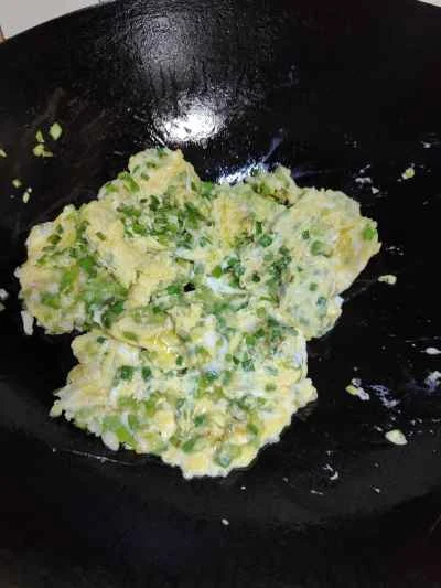 ニンニク入り目玉焼きの作り方：9